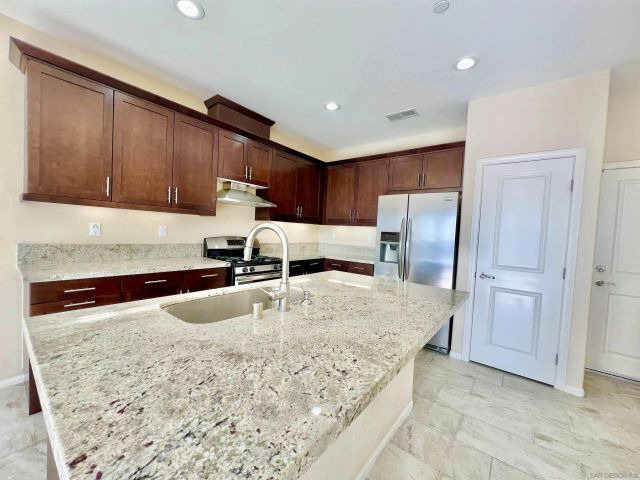 1775 Saltaire Pl 34, San Diego, CA 92154