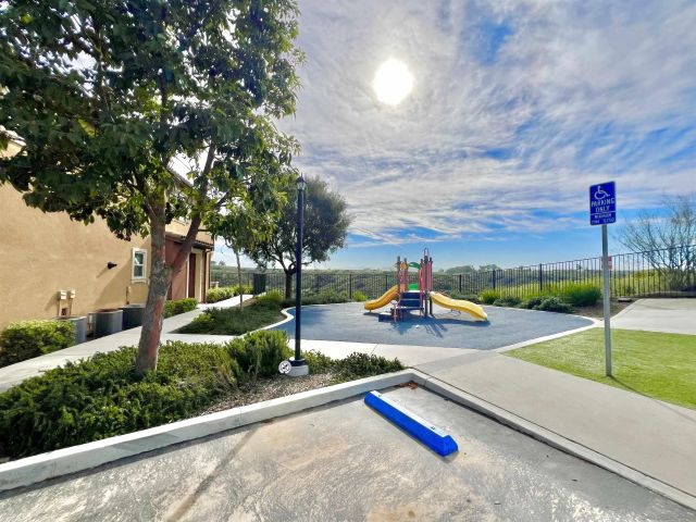 1775 Saltaire Pl 34, San Diego, CA 92154