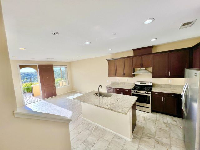 1775 Saltaire Pl 34, San Diego, CA 92154