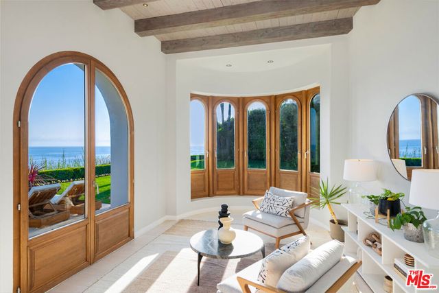 32804 Pacific Coast Highway, Malibu, CA 90265