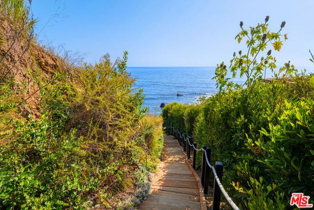 32804 Pacific Coast Highway, Malibu, CA 90265