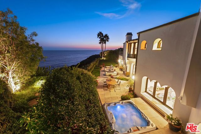 32804 Pacific Coast Highway, Malibu, CA 90265