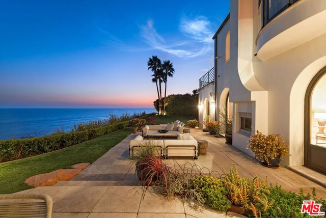 32804 Pacific Coast Highway, Malibu, CA 90265