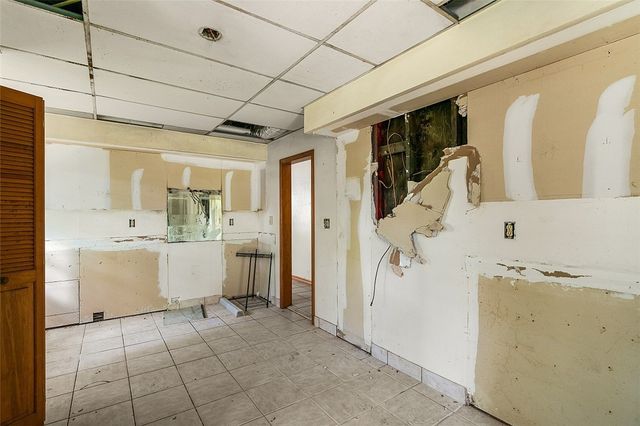 2486 Granada Avenue, Vero Beach, FL 32960