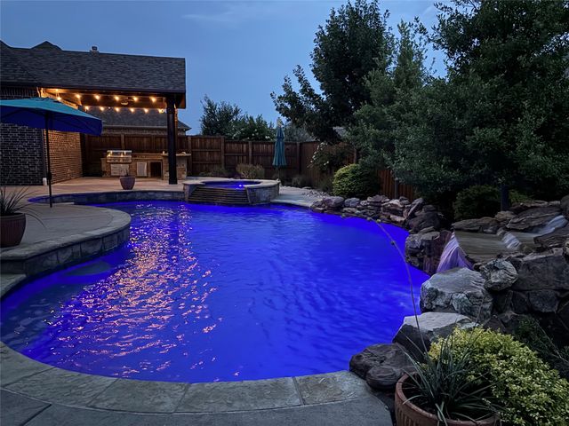 600 Abbey Lane, Prosper, TX 75078