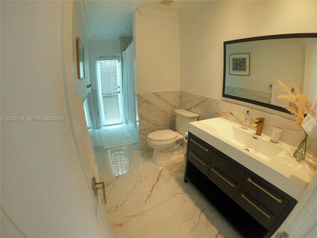 14500 SW 84th Avenue, Palmetto Bay, FL 33158