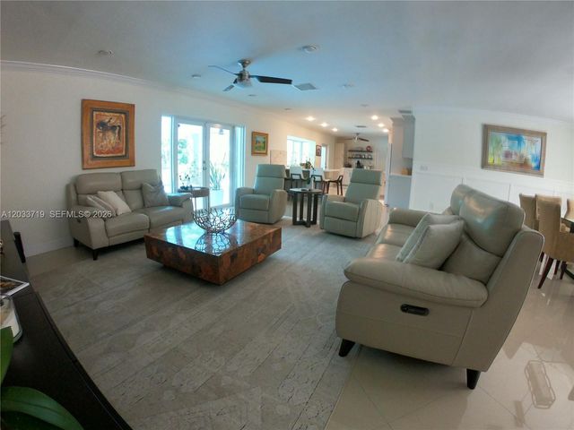 14500 SW 84th Avenue, Palmetto Bay, FL 33158