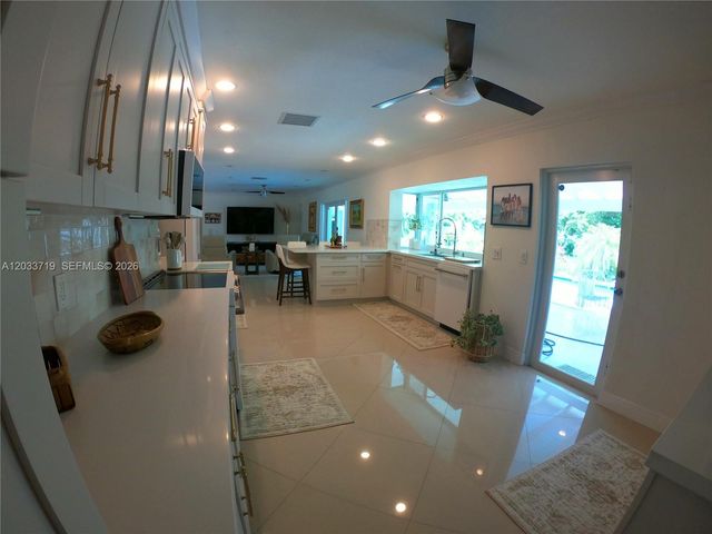 14500 SW 84th Avenue, Palmetto Bay, FL 33158
