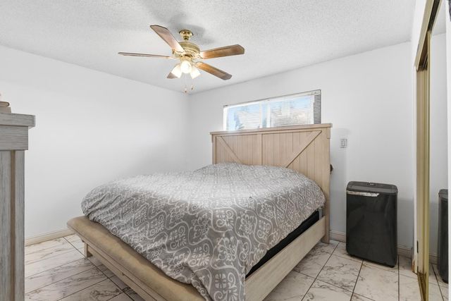 3432 Colonial Dr, Modesto, CA 95350