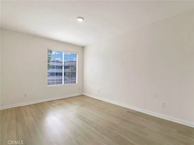 5510 Owensmouth 212, Woodland Hills, CA 91367