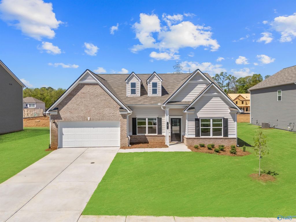 153 Harvest Moon Drive, Harvest, AL 35749