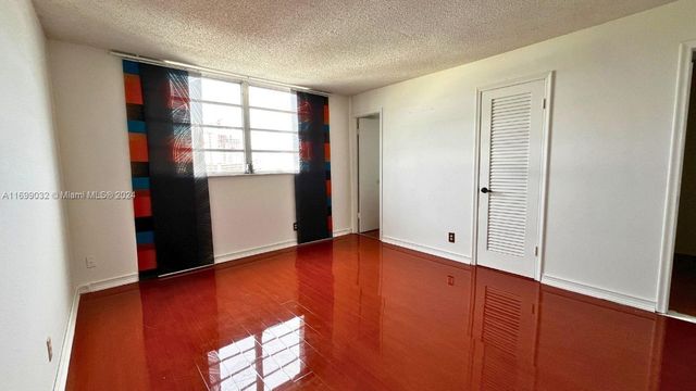 1811 Jefferson St 705, Hollywood, FL 33020