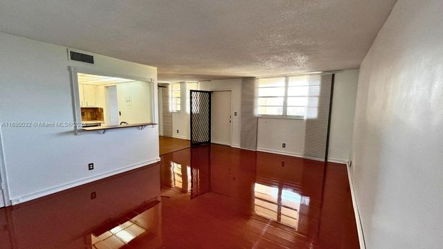 1811 Jefferson St 705, Hollywood, FL 33020