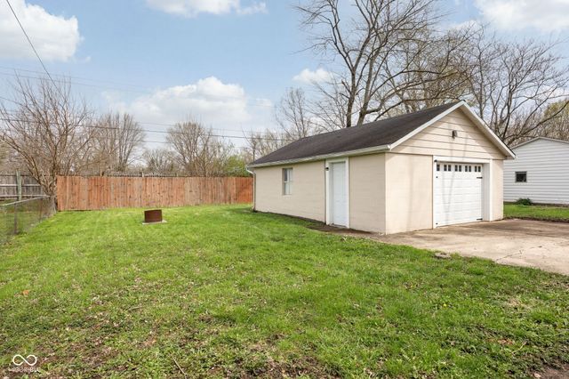 824 W Vinyard Street, Anderson, IN 46011