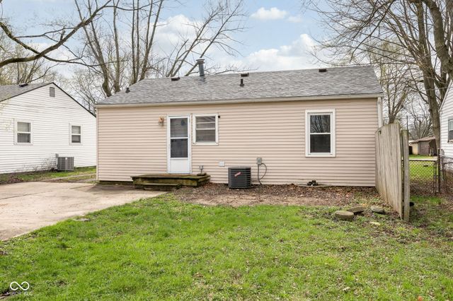 824 W Vinyard Street, Anderson, IN 46011