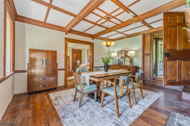 130 Shire Rd, Holland Twp., NJ 08848