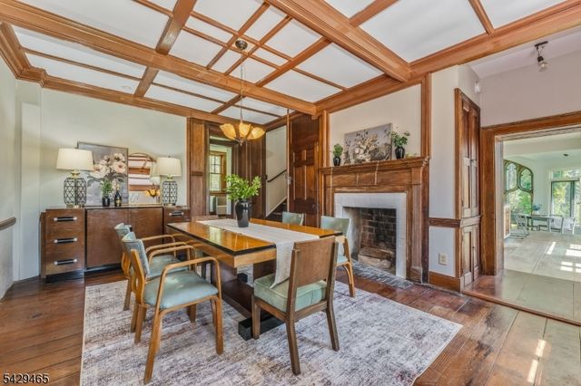 130 Shire Rd, Holland Twp., NJ 08848