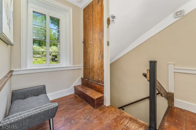 130 Shire Rd, Holland Twp., NJ 08848