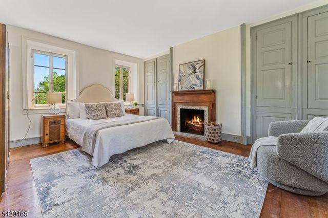 130 Shire Rd, Holland Twp., NJ 08848