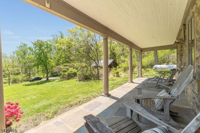 130 Shire Rd, Holland Twp., NJ 08848