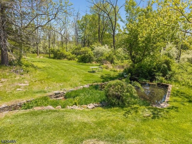 130 Shire Rd, Holland Twp., NJ 08848