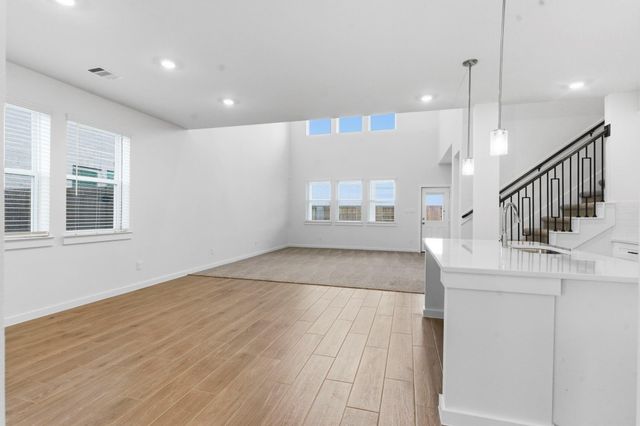 13730 Olympic River Lane, Iowa Colony, TX 77583