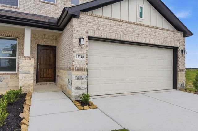 13730 Olympic River Lane, Iowa Colony, TX 77583