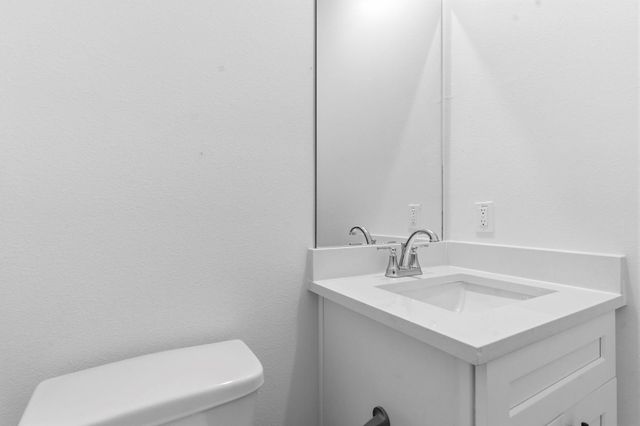 13730 Olympic River Lane, Iowa Colony, TX 77583
