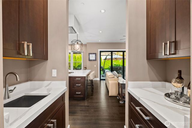 3507 Victoria Court SE, Olympia, WA 98501