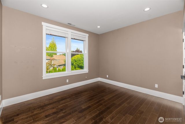 3507 Victoria Court SE, Olympia, WA 98501