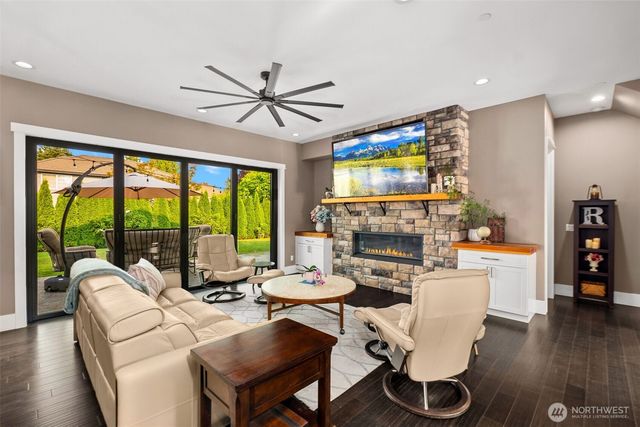 3507 Victoria Court SE, Olympia, WA 98501