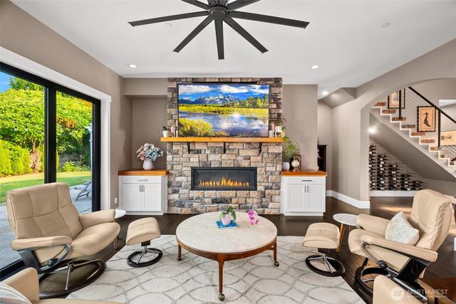 3507 Victoria Court SE, Olympia, WA 98501