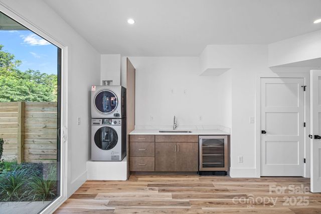 209 & 211 Keswick Avenue, Charlotte, NC 28206