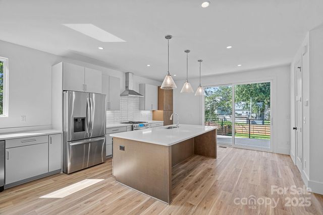 209 & 211 Keswick Avenue, Charlotte, NC 28206