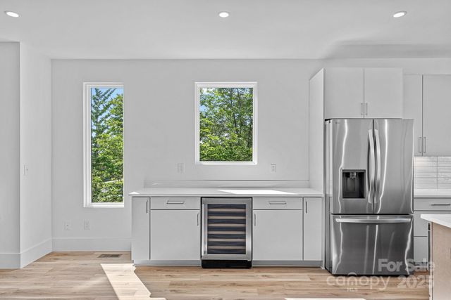 209 & 211 Keswick Avenue, Charlotte, NC 28206