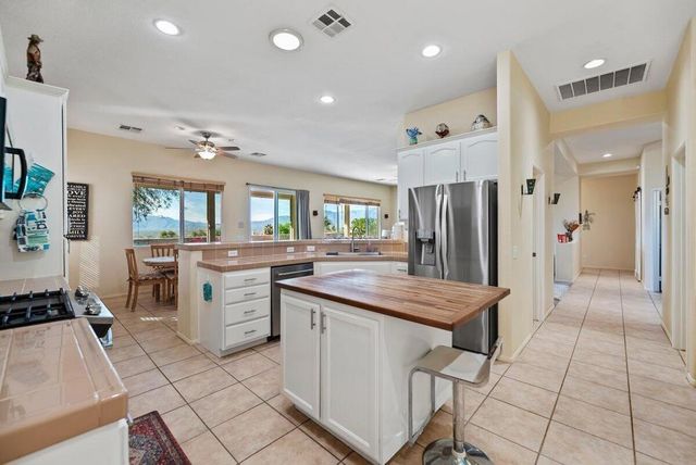 13667 Overlook Drive, Desert Hot Springs, CA 92240