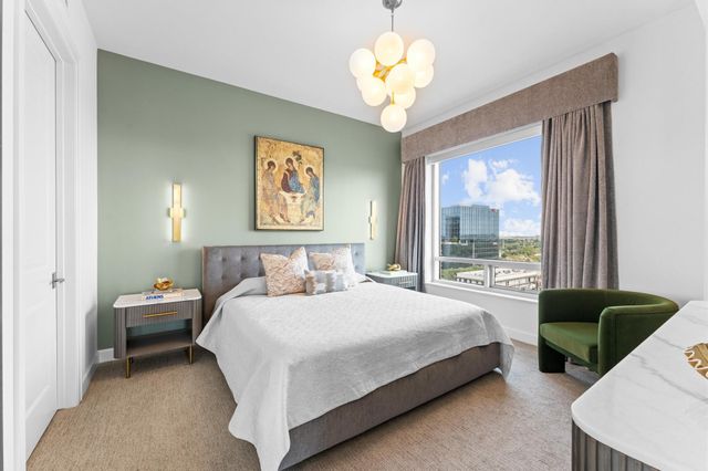 2207 Bancroft Street 1104, Houston, TX 77027