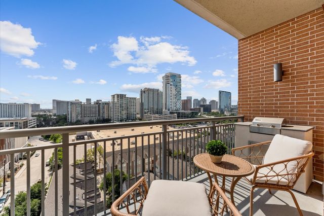 2207 Bancroft Street 1104, Houston, TX 77027