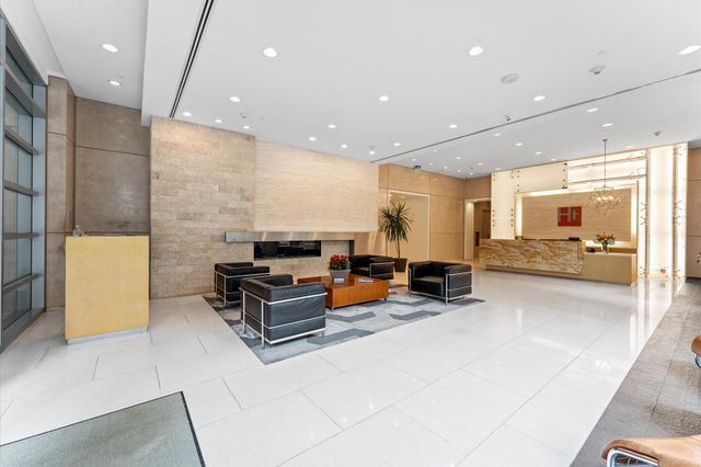 2207 Bancroft Street 1104, Houston, TX 77027