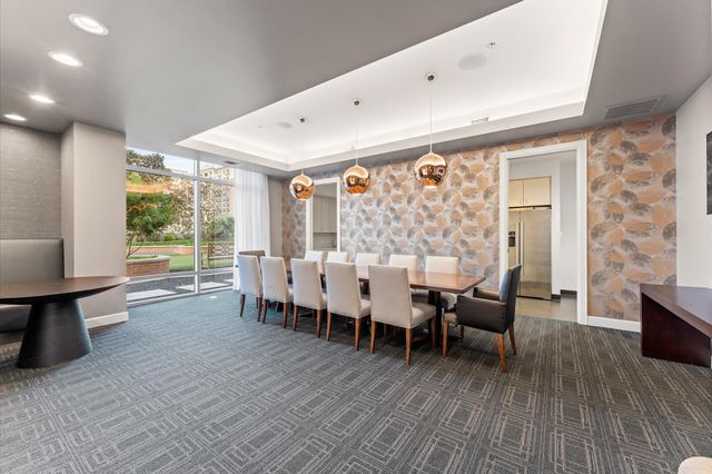 2207 Bancroft Street 1104, Houston, TX 77027