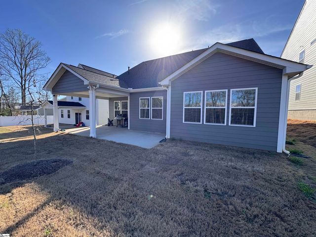 17 Harbour River Circle, Greenville, SC 29607