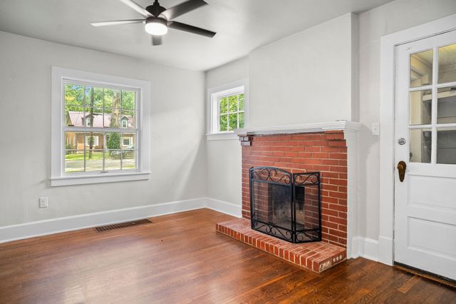 129 Delmont Drive, Lexington, KY 40504