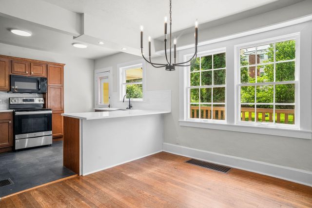 129 Delmont Drive, Lexington, KY 40504