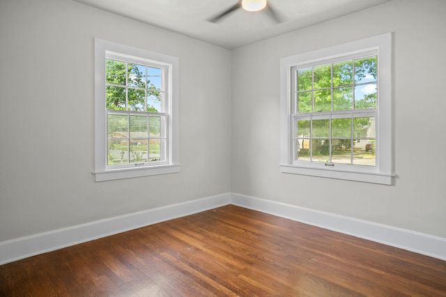 129 Delmont Drive, Lexington, KY 40504