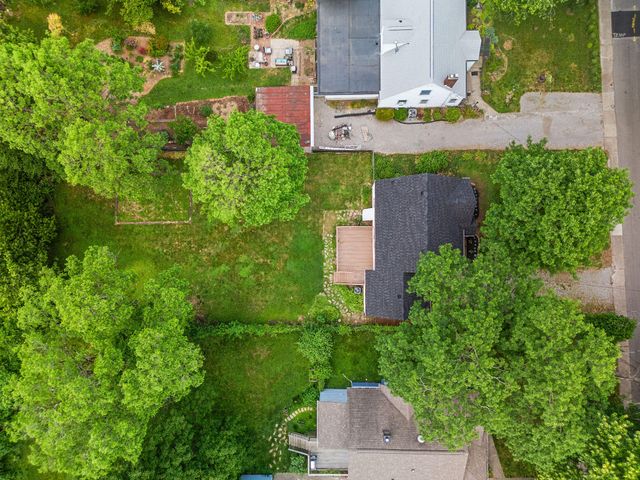 129 Delmont Drive, Lexington, KY 40504