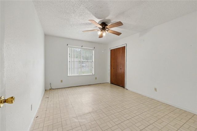 202 Canyonview, George West, TX 78022