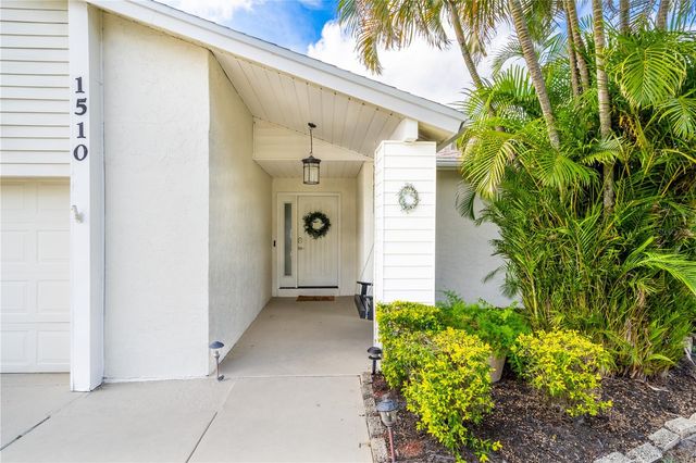 1510 GEORGETOWNE LANE, Sarasota, FL 34232