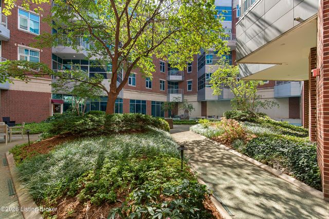 324 E Main St 419, Louisville, KY 40202