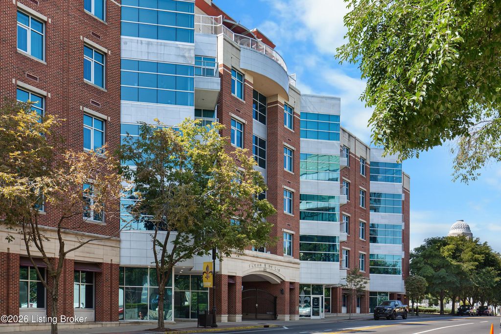 324 E Main St 419, Louisville, KY 40202