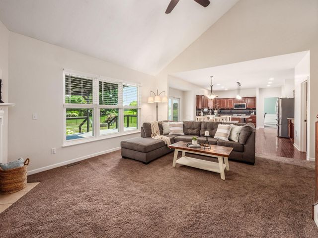 6685 Dietz Drive, Canal Winchester, OH 43110